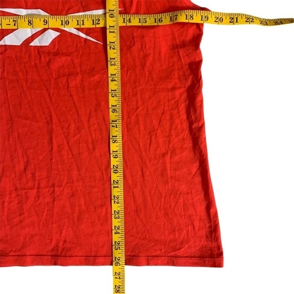 Reebok New With Tags Red TE Graphic Tank Size Large Women’s - Picture 4 of 9